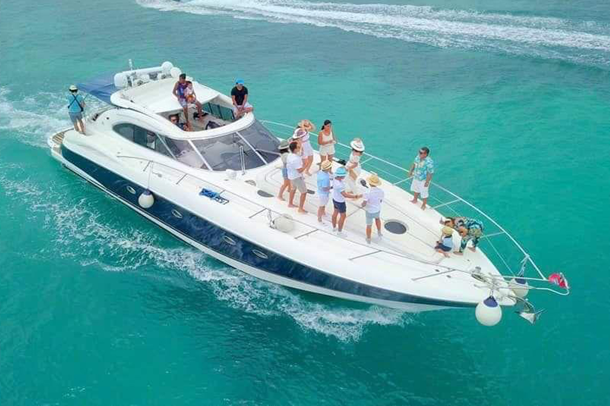 60 Sea Ray Cancun Yacht Rentals